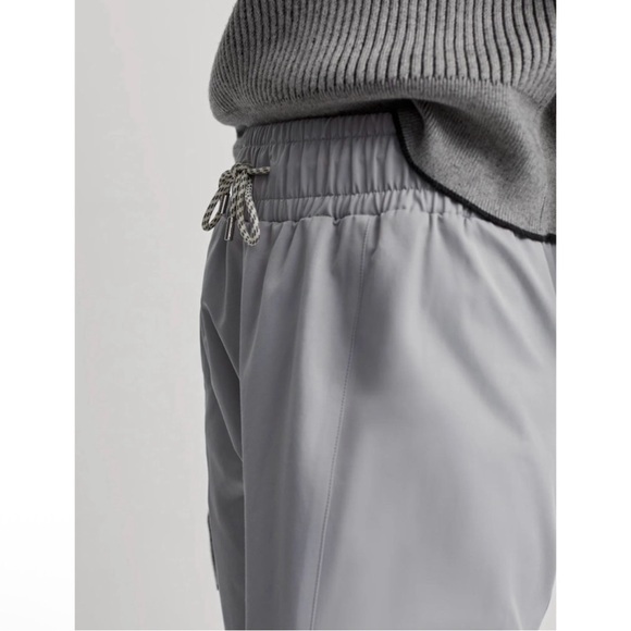VARLEY Eastwood Cargo Pant XS Sheen Twill Griffin Gray Joggers Drawstring Zip - Picture 4 of 15